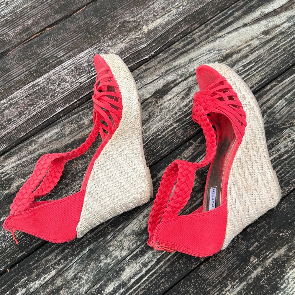 Steve Madden Red Braided T-Strap Heels - Picture 7 of 13
